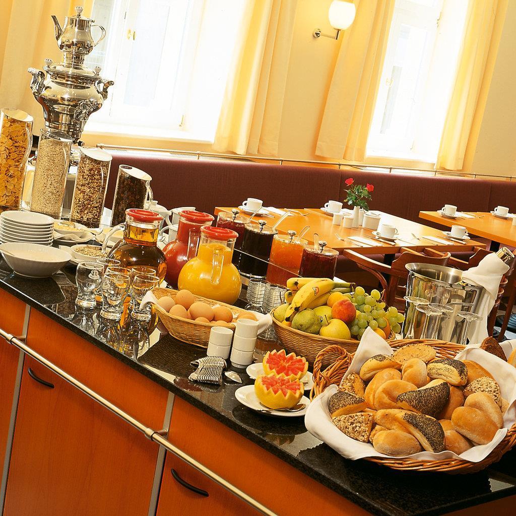 Sorat Hotel Cottbus Restaurant foto