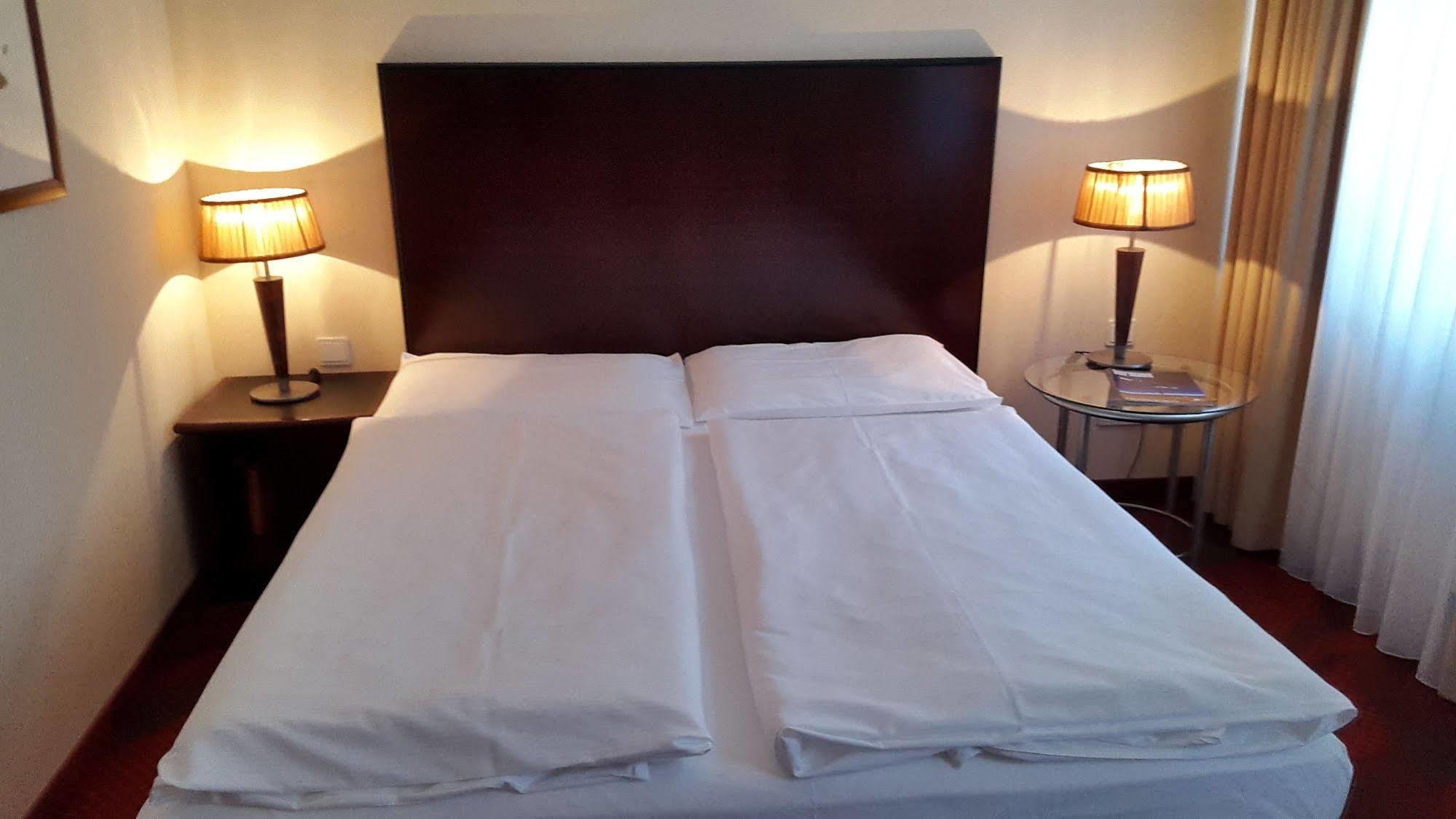 Sorat Hotel Cottbus Cameră foto